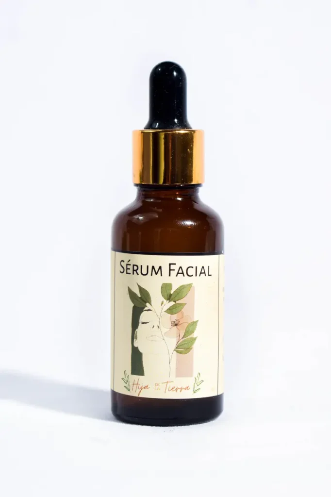 Sérum facial con ácido hialurónico